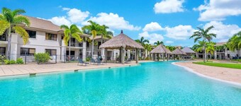 Tropical Resort - La Palma