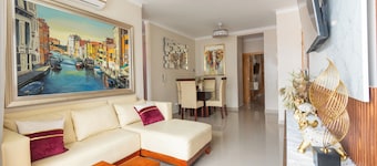 El Malecón Santo Domingo Luxury Apartment Balcony, Views & Prime Spot