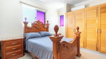 2 habitaciones y caja de seguridad en la habitación