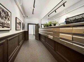 Interior - The Italian New Yorker (Rushcutters Bay)