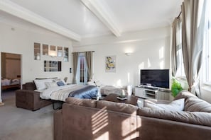 1 bedroom, desk, iron/ironing board, travel cot