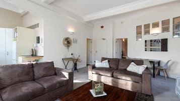 Smart TV, books, music library, video library