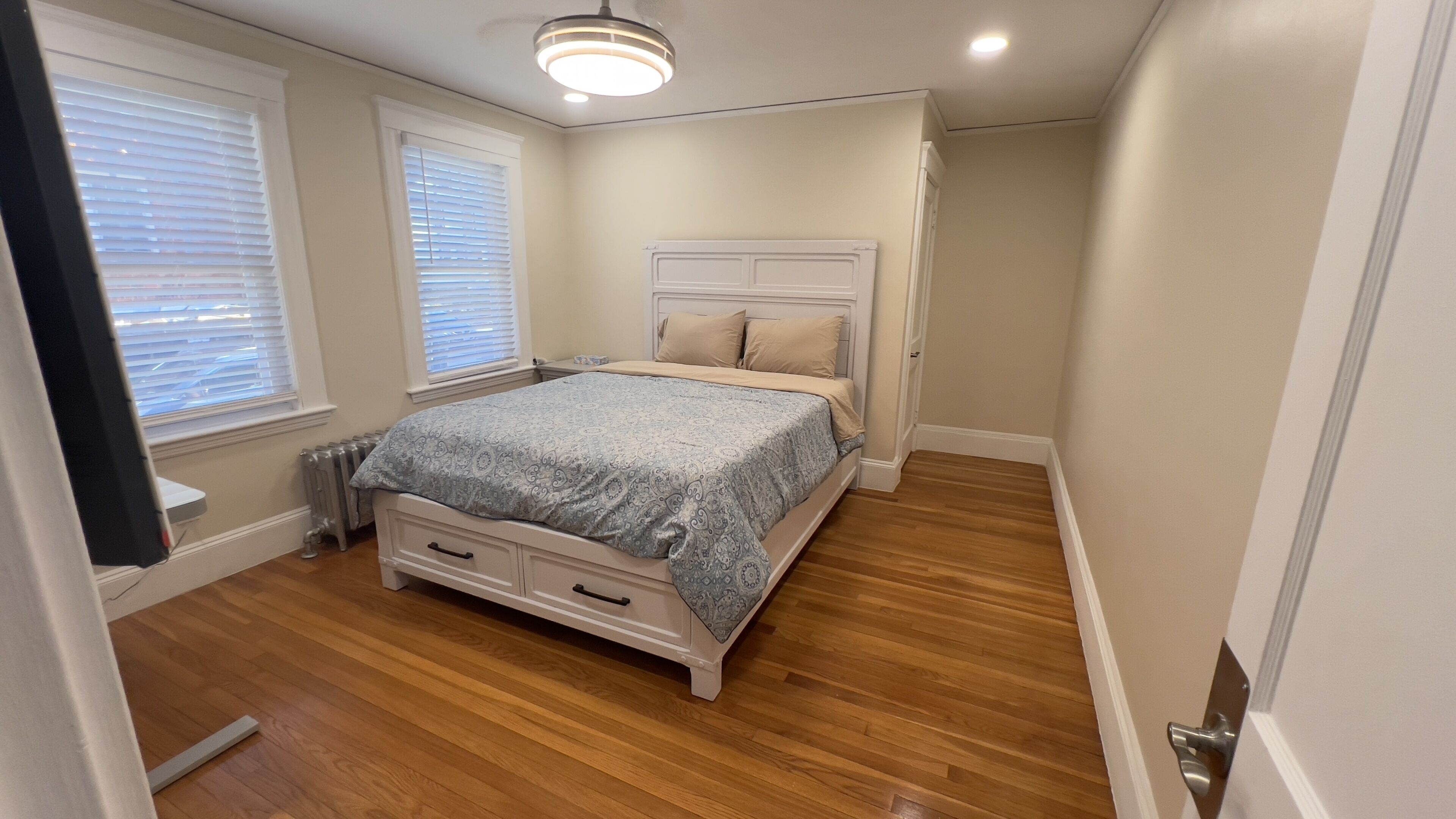 Peaceful, Spacious 2BR Condo in Allston Boston, Close to Harvard/BC/BU + Parking