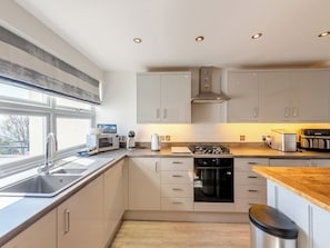 Dishwasher, high chair