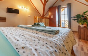 1 soverom, wi-fi (inkludert) og sengetøy