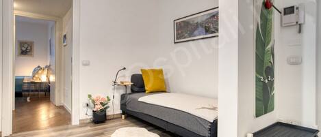 1 quarto, escrivaninha, ferros/tábuas de passar roupa, Wi-Fi