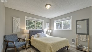 Unclassified image, 3 of 10, button - A Grand House (Vancouver)