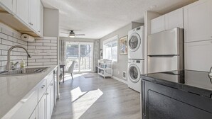 Unclassified image, 5 of 10, button - A Grand House (Vancouver)