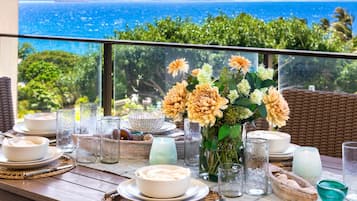 Condo (3 Bedrooms) | Dining