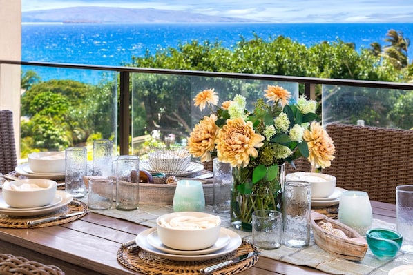 Condo (3 Bedrooms) | Dining