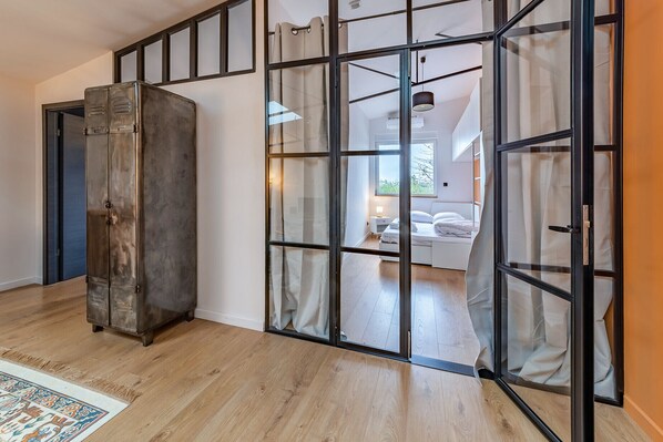 2 bedrooms, iron/ironing board, WiFi, bed sheets - L'élégance - Wifi - Climatisé - Vintage (Angers)