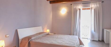 2 habitaciones, wifi y ropa de cama