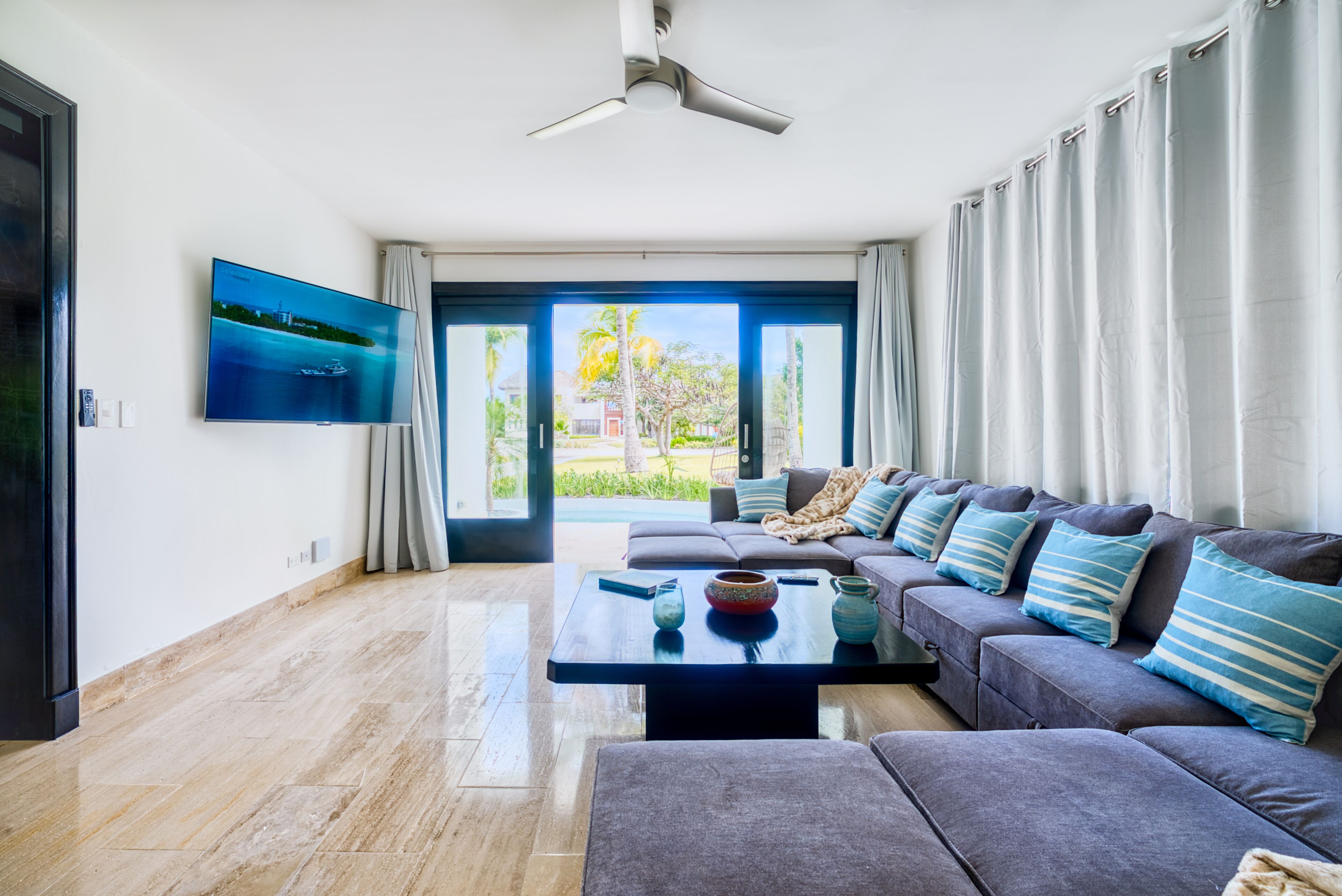 Smart TV, ping pong, computer monitors