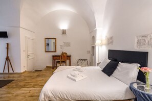 1 室のベッドルーム、WiFi、ベッドシーツ