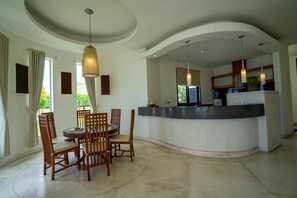 Interior - Lawira Beach Villa Lovina (Buleleng)