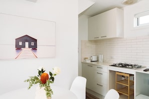 Private kitchen - Eden Bay Mornington (Capel Sound)