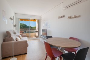 Interior - AS24001-P2 on beach view channel parking wifi (LE GRAU DU ROI)