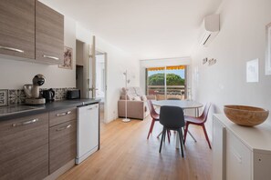 Interior - AS24001-P2 on beach view channel parking wifi (LE GRAU DU ROI)