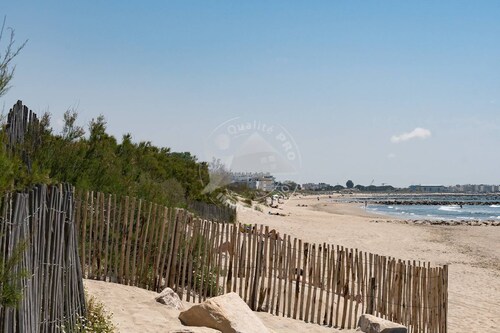 AS24001-P2 on beach view channel parking wifi