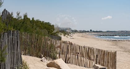 AS24001-P2 on beach view channel parking wifi