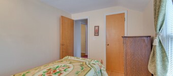 Convenient, Pet-friendly Rochester Vacation Rental