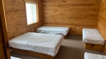 8 Schlafzimmer, Bügeleisen/Bügelbrett, kostenloses WLAN