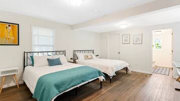 4 quartos, escrivaninha, Wi-Fi de cortesia, roupa de cama