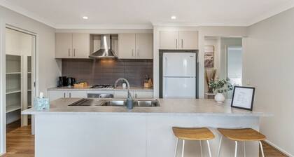 Comfortable Living, Bonshaw