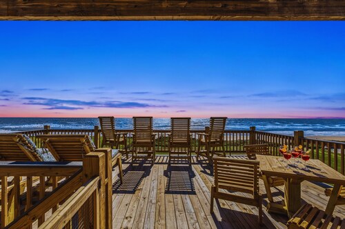 Beachfront | Spacious, Pet-Friendly & Relaxing