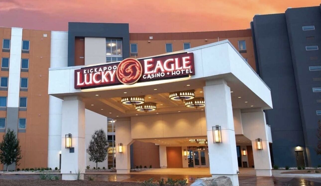 18 minutes away from the lucky eagle 