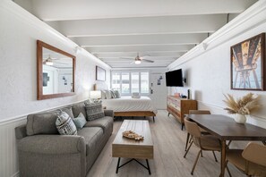 Interior - Sea La Vi 202 in Fontainebleau Terrace (Panama City Beach)