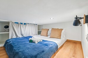 2 bedrooms, desk, iron/ironing board, travel cot