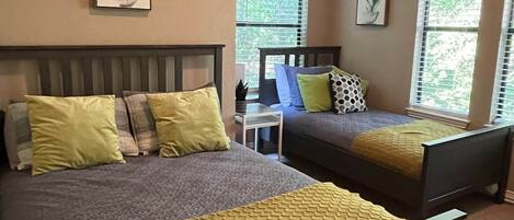 3 Schlafzimmer, Bügeleisen/Bügelbrett, kostenloses WLAN, Bettwäsche