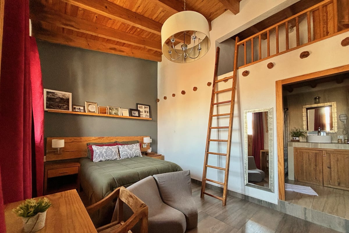 Loft | 1 Schlafzimmer, kostenloses WLAN, Bettwäsche