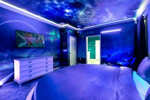 14 Schlafzimmer, Bügeleisen/Bügelbrett, WLAN, Bettwäsche