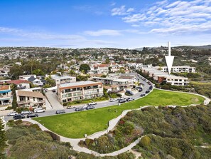 Exterior - Beautiful San Clemente Beach Condo, Walking to the Sand (San Clemente)