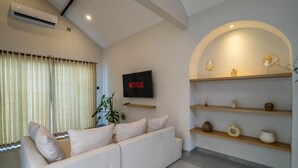 Unclassified image, 3 of 20, button - G-1 Villa Kerobokan - Canggu (Kerobokan)