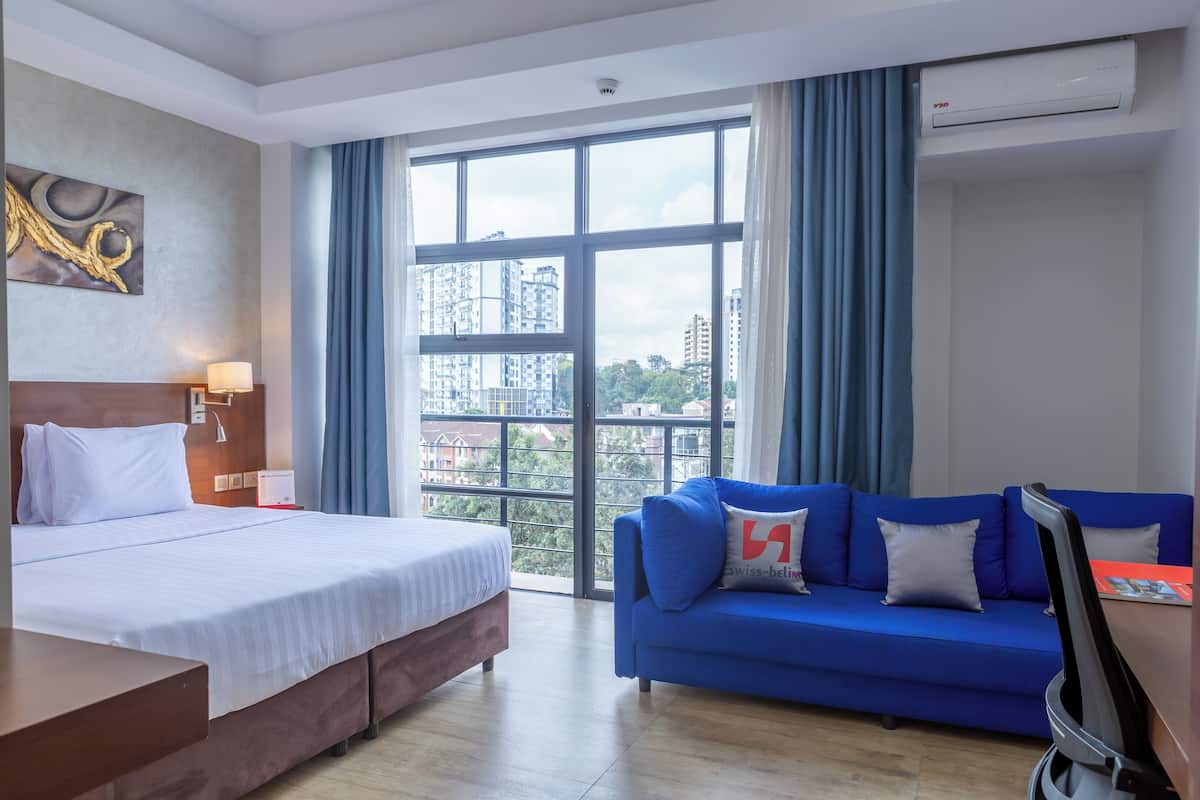 Phòng đôi Deluxe | Bàn, truy cập Internet không dây miễn phí, bộ trải giường 
