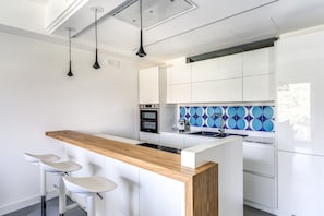 Fridge, microwave, oven, stovetop - Dimora delle rose (Massa Lubrense)