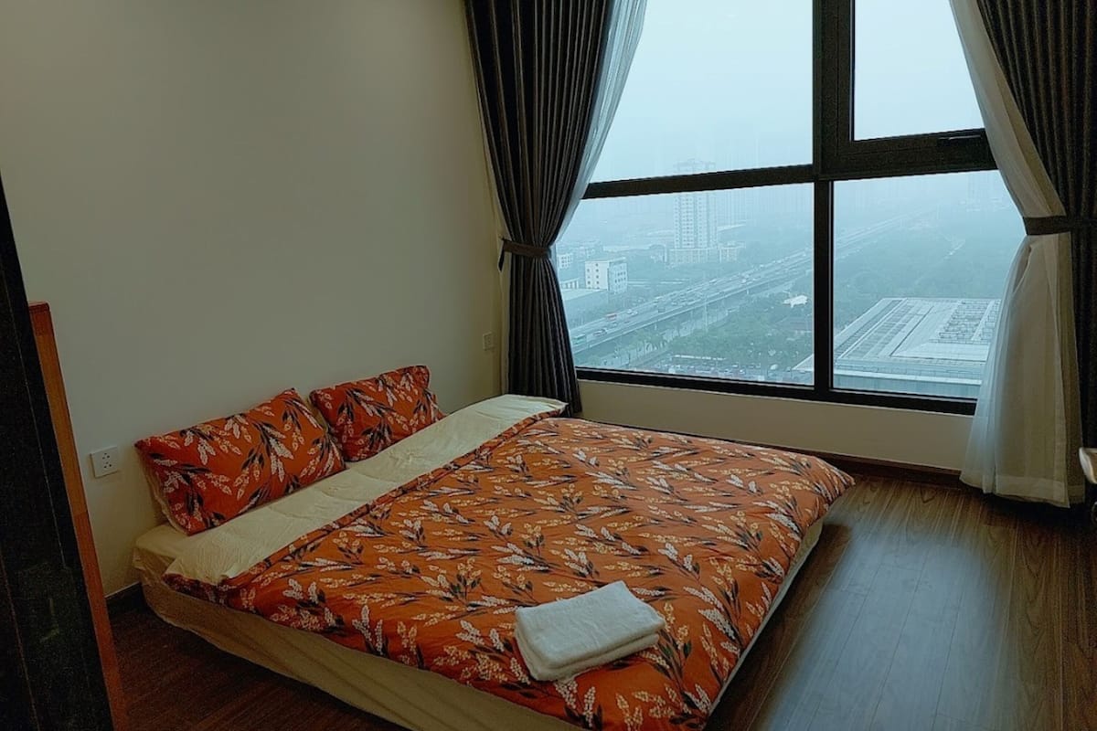 Apartamento família, 4 quartos, vista para a cidade | 2 quartos, escrivaninha, cortinas blackout, quartos à prova de som