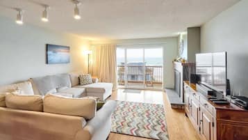 TV, DVD player, table tennis