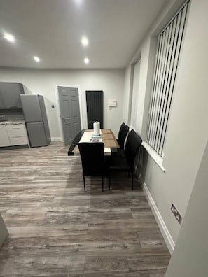 Dining - Immaculate 4-Bed detached House in Bootle (Bootle)