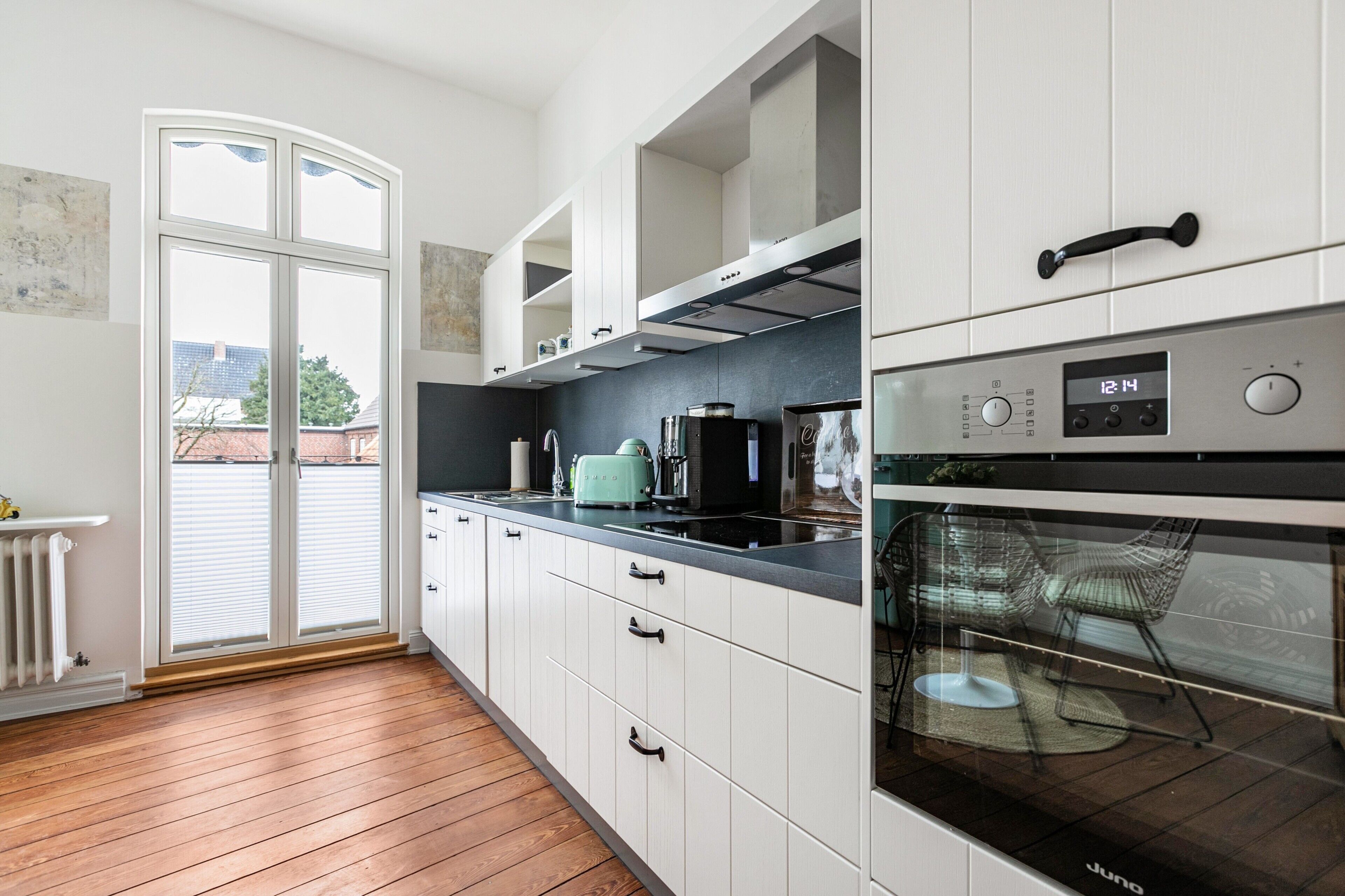 Kühlschrank, Ofen, Herdplatte, Geschirrspüler