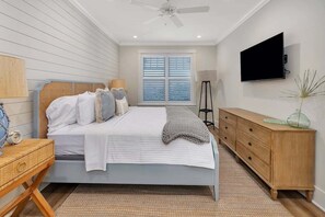 3 chambres, fer et planche à repasser, Wi-Fi gratuit, draps fournis
