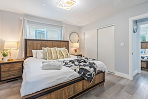 3 habitaciones, tabla de planchar con plancha y wifi