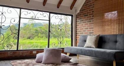 Cozy Country Home close to Hot Springs – Coffee Axis