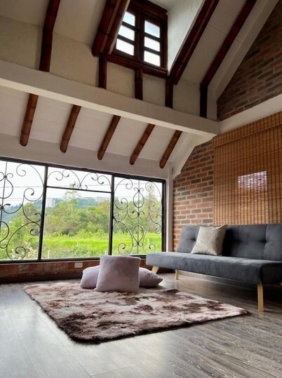 Cozy Country Home close to Hot Springs – Coffee Axis