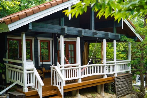 Only one cottage per day