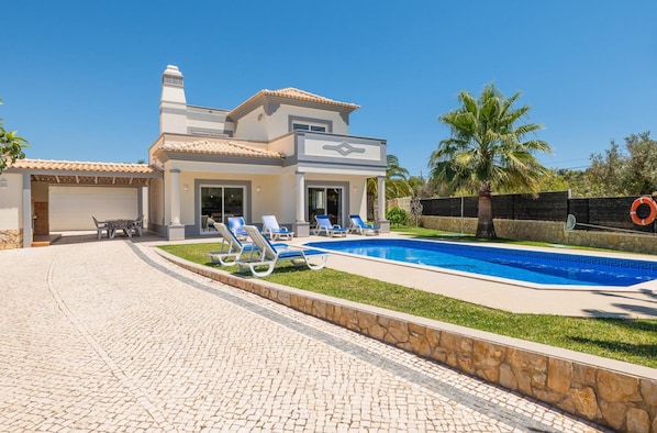 Villa | 4 bedrooms - Villa Tavagueira in Guia (Albufeira)