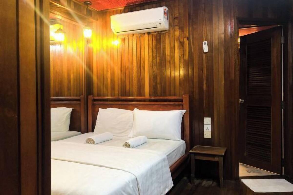 1 bedroom, laptop workspace, free WiFi, bed sheets